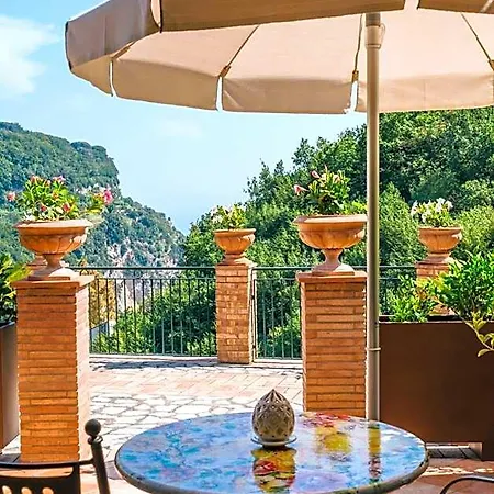 Sant'alfonso 4* アマルフィ